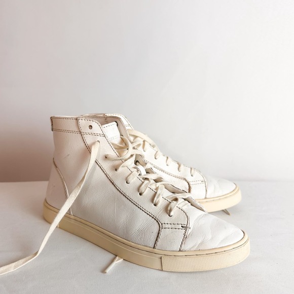 3 FOR $50! 🎁 FRYE White Genuine Leather High-Top Sneaker Sz 8 - Picture 1 of 8